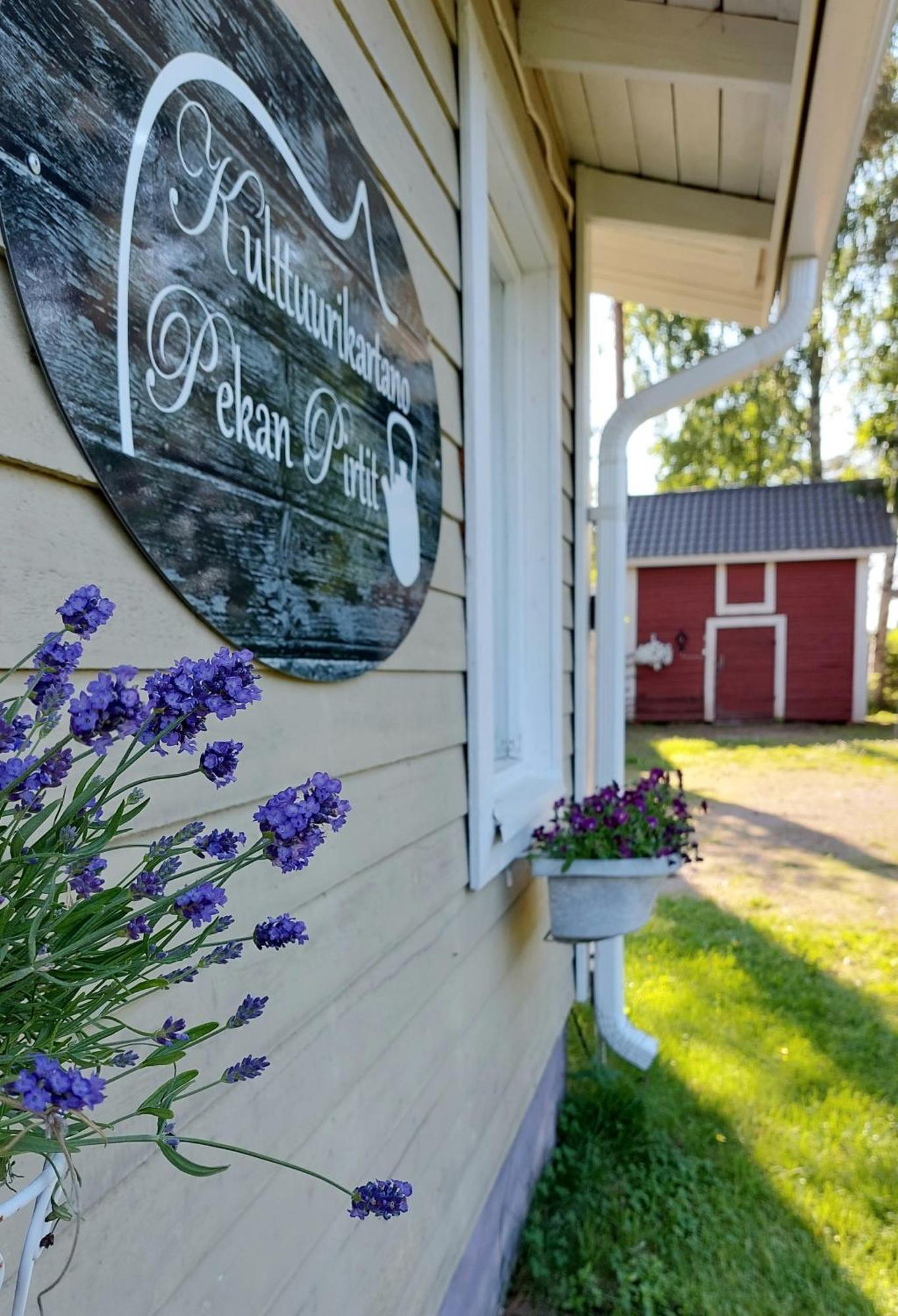 Kulttuurikartano Pekan Pirtit Haapavesi Exteriör bild
